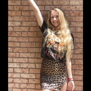 Cheetah print mini skirt!